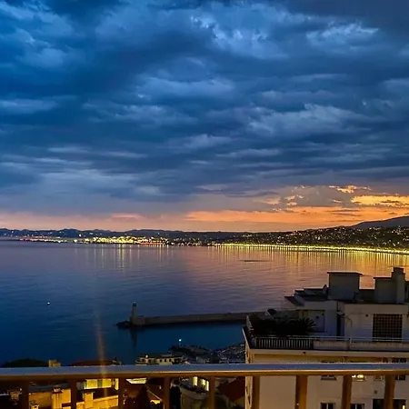Balcon Du Mont Boron Nizza